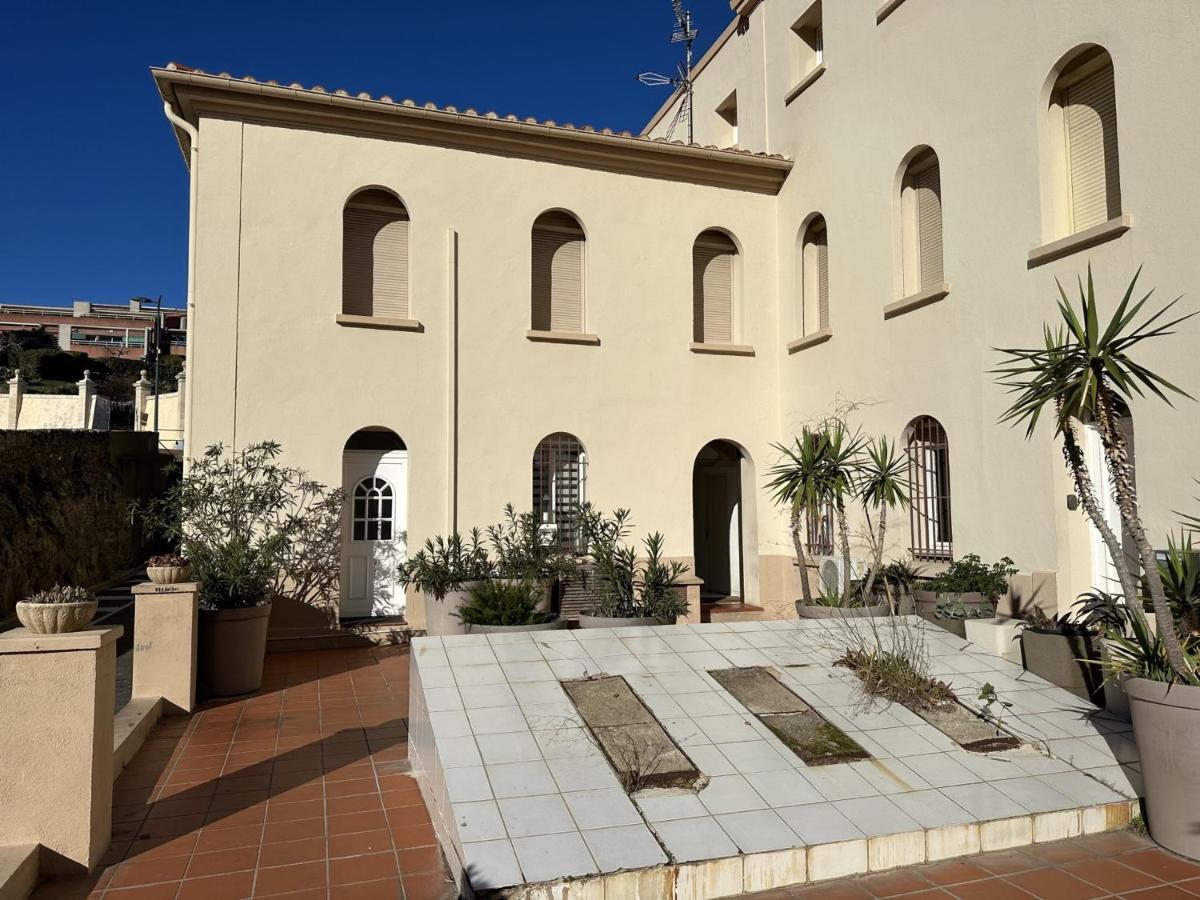 Appartement En Duplex 4 Couchages Au Coeur De Port-Vendres, Face A La Place De L'Obelisque - Fr-1-309-337 Port Vendres Luaran gambar