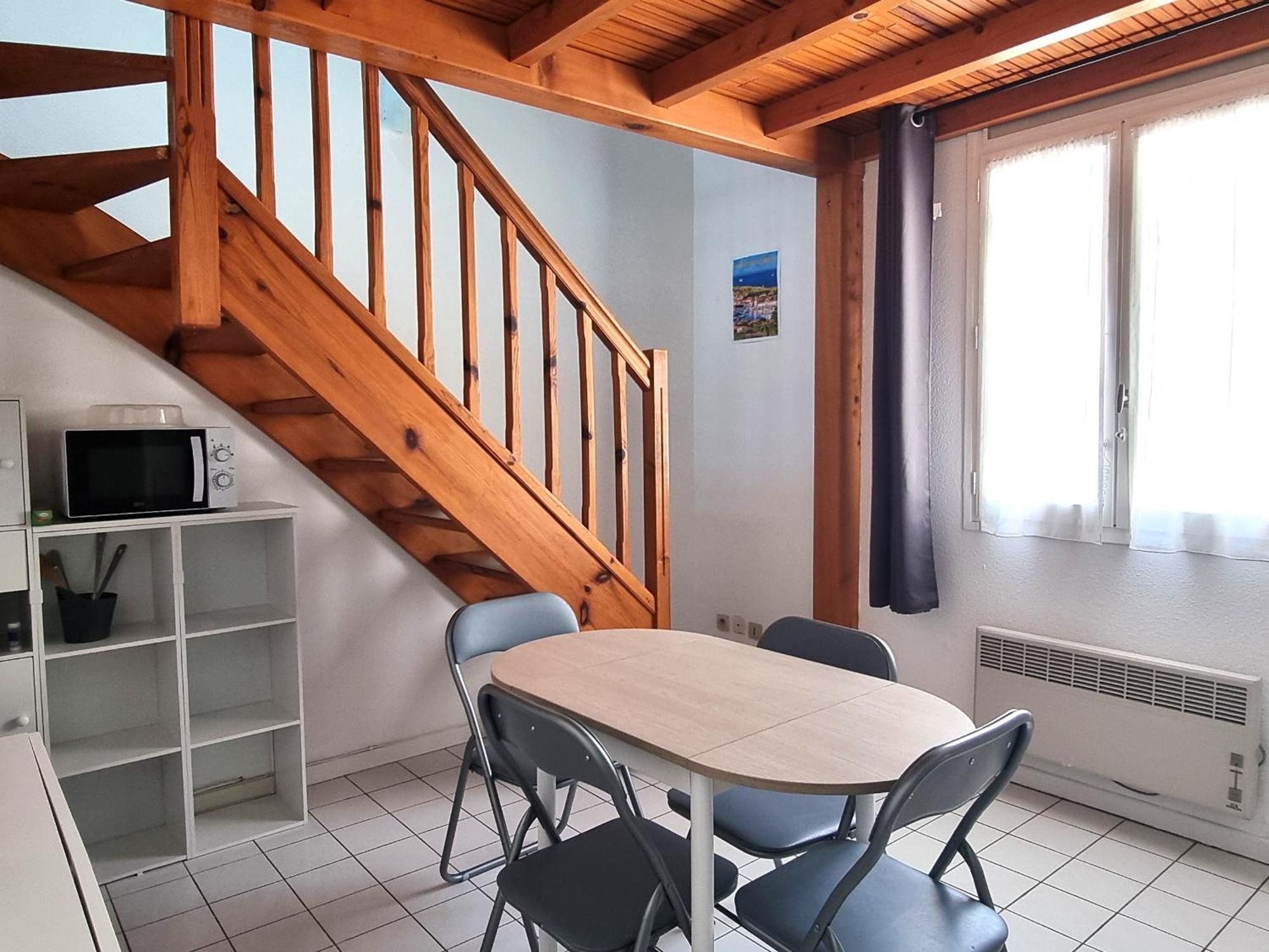 Appartement En Duplex 4 Couchages Au Coeur De Port-Vendres, Face A La Place De L'Obelisque - Fr-1-309-337 Port Vendres Luaran gambar